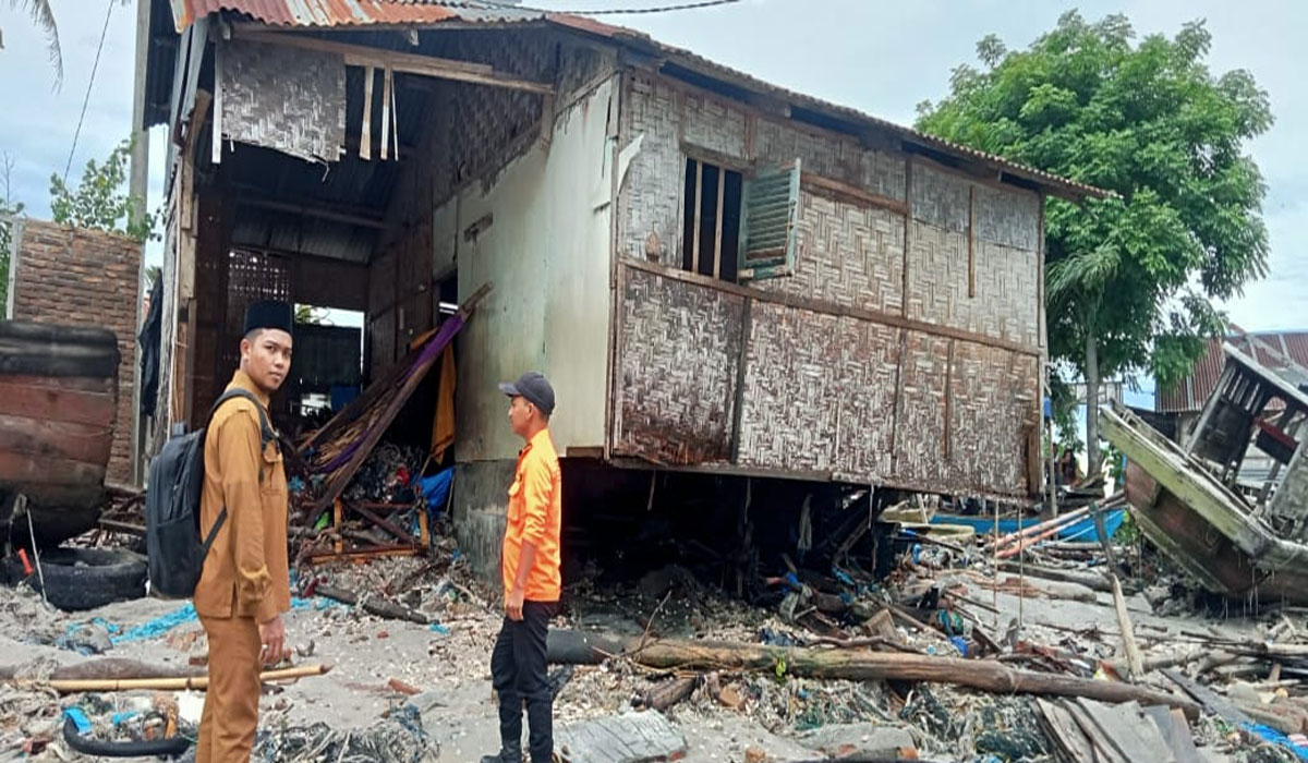 TERKINI! Banjir Rob Hantam Banggai Laut, Kerusakan Rumah di 3 Desa Jadi Perhatian
